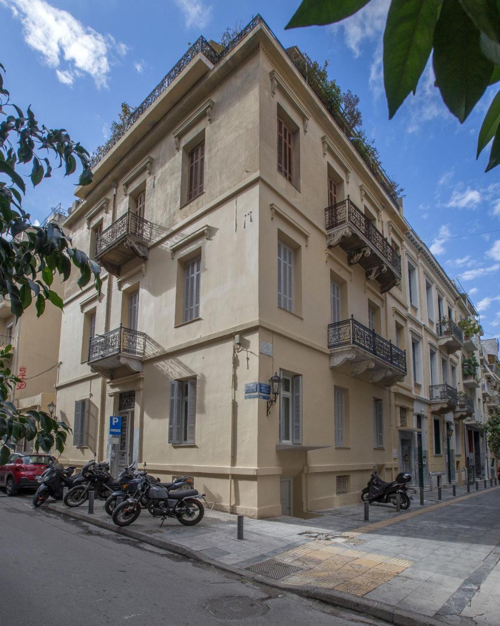 Sophisticated Apartment In Syntagma By Ghh Athens Luaran gambar