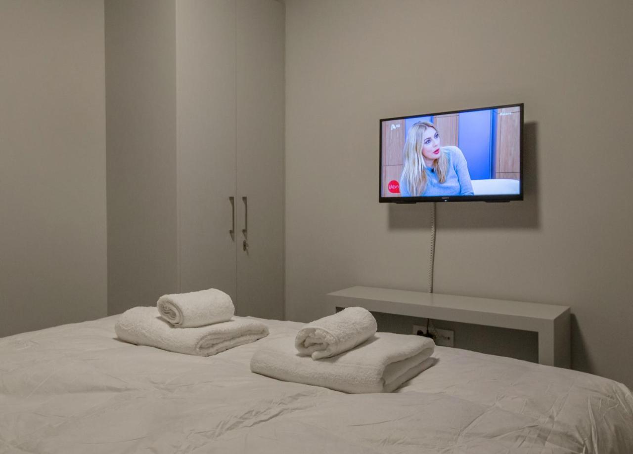 Sophisticated Apartment In Syntagma By Ghh Athens Luaran gambar